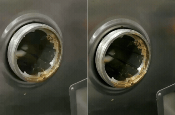 Kiểm tra &ldquo;bếp ăn đạt chuẩn&rdquo; của trường, phụ huynh &aacute;m ảnh khi thấy gi&ograve;i b&ograve; l&uacute;c nh&uacute;c trong m&aacute;y xay thịt- Ảnh 1.