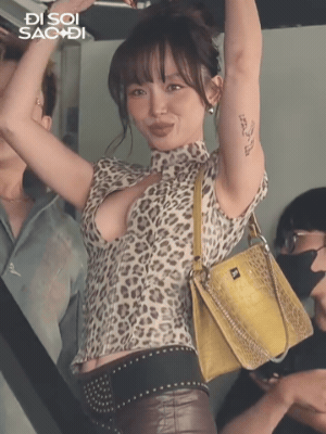 T&oacute;c Ti&ecirc;n l&ecirc;n đồ hở bạo khoe d&aacute;ng, bị soi vẫn khư khư 1 thứ chung với Touliver- Ảnh 1.