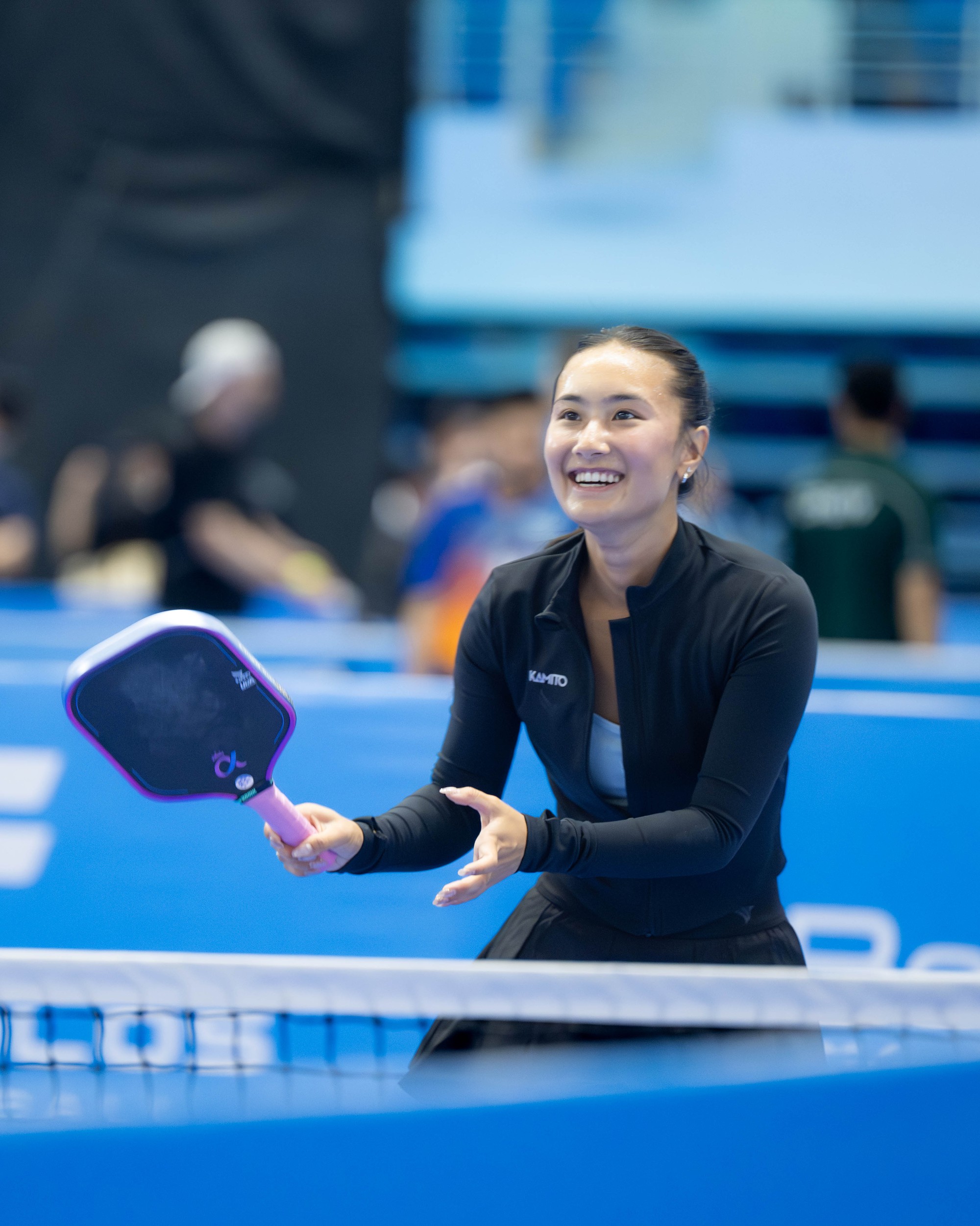N&agrave;ng thơ pickleball Alix Trương khoe visual ngọt ng&agrave;o nhưng bị cặp đ&ocirc;i Việt Nam loại thẳng ở PPA Asia 100- Ảnh 3.