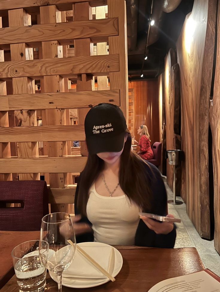 Cứ để 5 kiểu ảnh nền điện thoại n&agrave;y, th&igrave; đừng hỏi tại sao bạn bị d&aacute;n m&aacute;c "kh&oacute; ưa"- Ảnh 2.