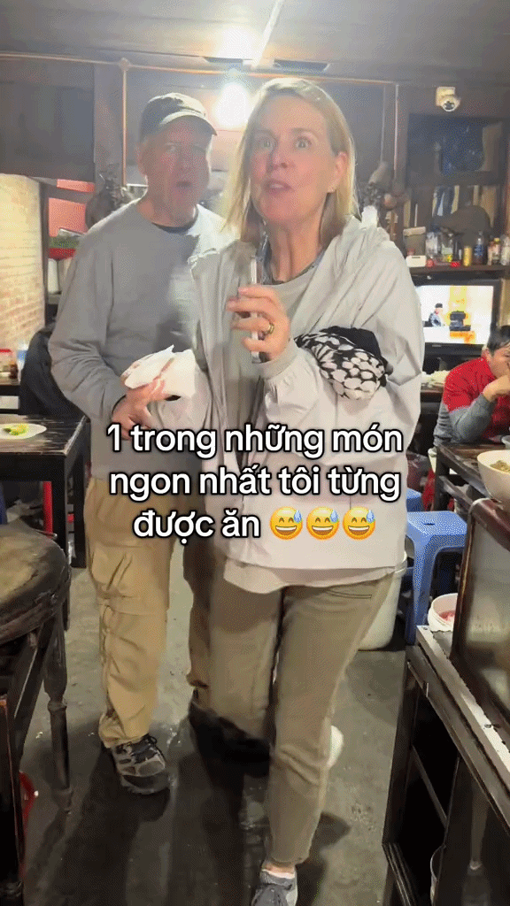 Kh&aacute;ch T&acirc;y trầm trồ khi thưởng thức m&oacute;n ăn ở Sapa, nhận x&eacute;t: "Qu&aacute; đẳng cấp!"- Ảnh 1.