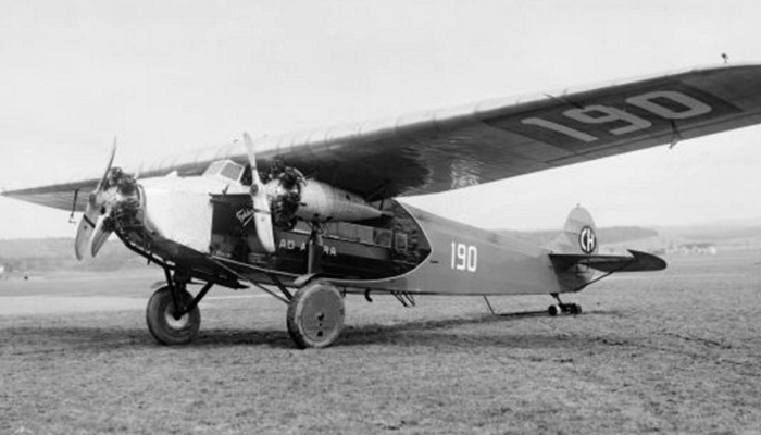 Tỷ ph&uacute; gi&agrave;u thứ 3 thế giới rơi thẳng từ m&aacute;y bay xuống biển m&agrave; kh&ocirc;ng một ai biết- Ảnh 2.