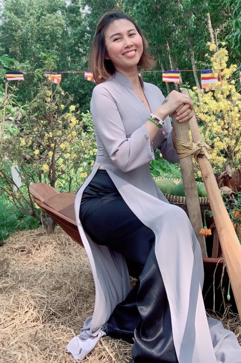 Mẹ Hoa hậu Th&ugrave;y Ti&ecirc;n tiết lộ đang gặp vấn đề về thần kinh, cầu xin netizen ngừng khẩu nghiệp- Ảnh 2.