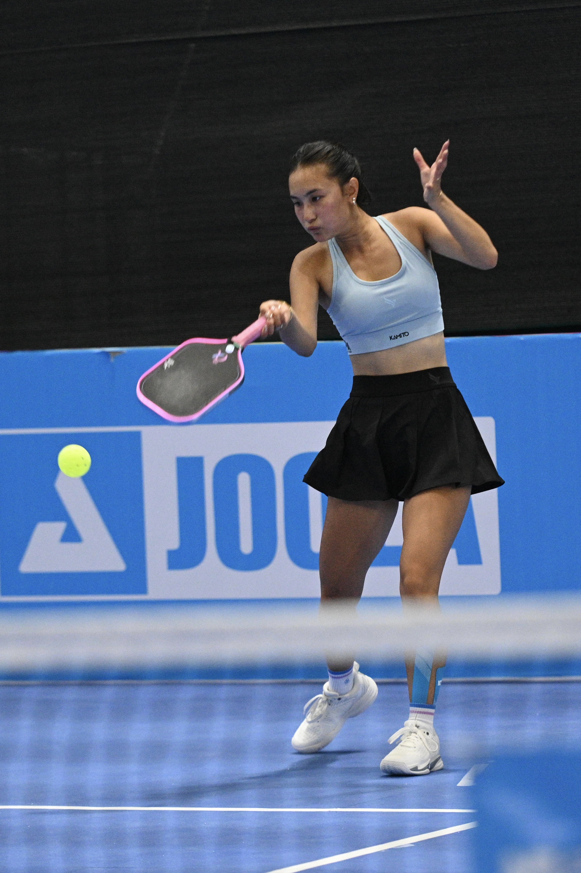 N&agrave;ng thơ pickleball Alix Trương khoe visual ngọt ng&agrave;o nhưng bị cặp đ&ocirc;i Việt Nam loại thẳng ở PPA Asia 100- Ảnh 9.