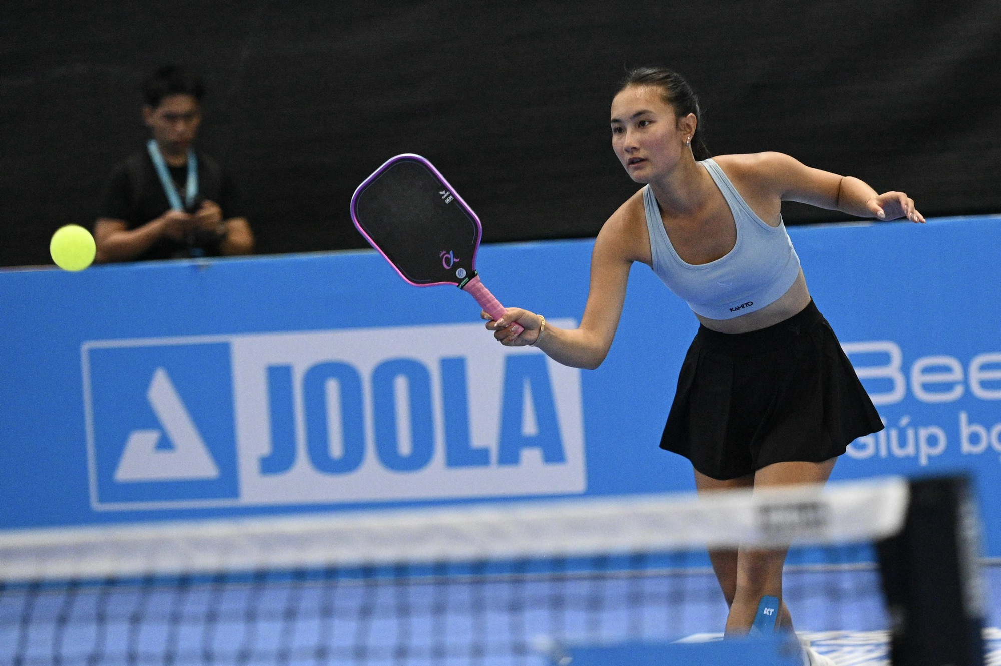 N&agrave;ng thơ pickleball Alix Trương khoe visual ngọt ng&agrave;o nhưng bị cặp đ&ocirc;i Việt Nam loại thẳng ở PPA Asia 100- Ảnh 8.