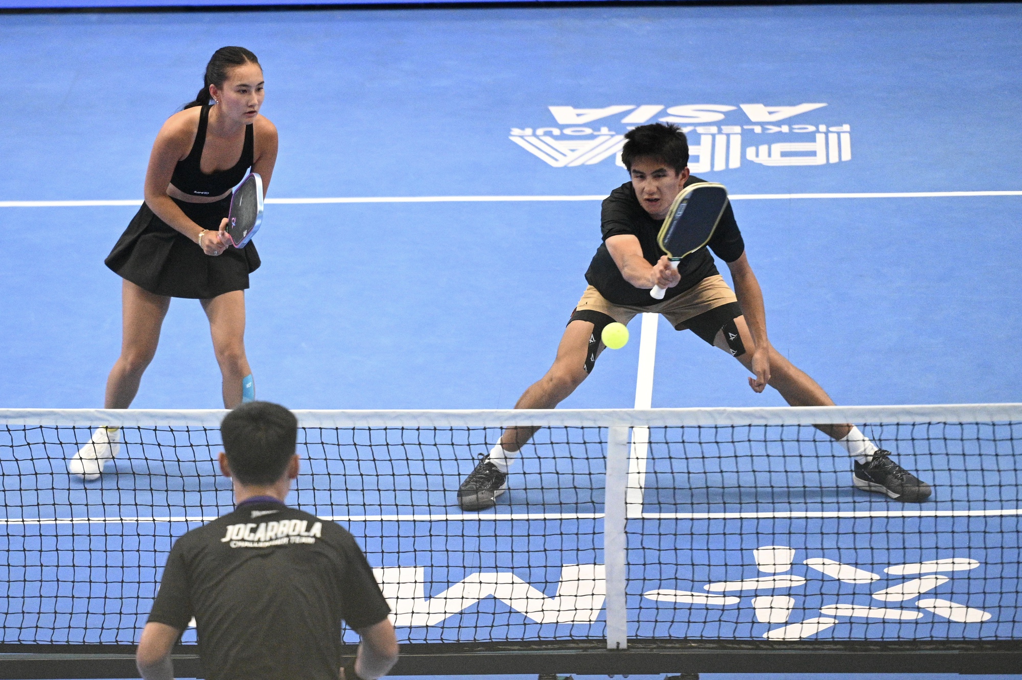 N&agrave;ng thơ pickleball Alix Trương khoe visual ngọt ng&agrave;o nhưng bị cặp đ&ocirc;i Việt Nam loại thẳng ở PPA Asia 100- Ảnh 12.