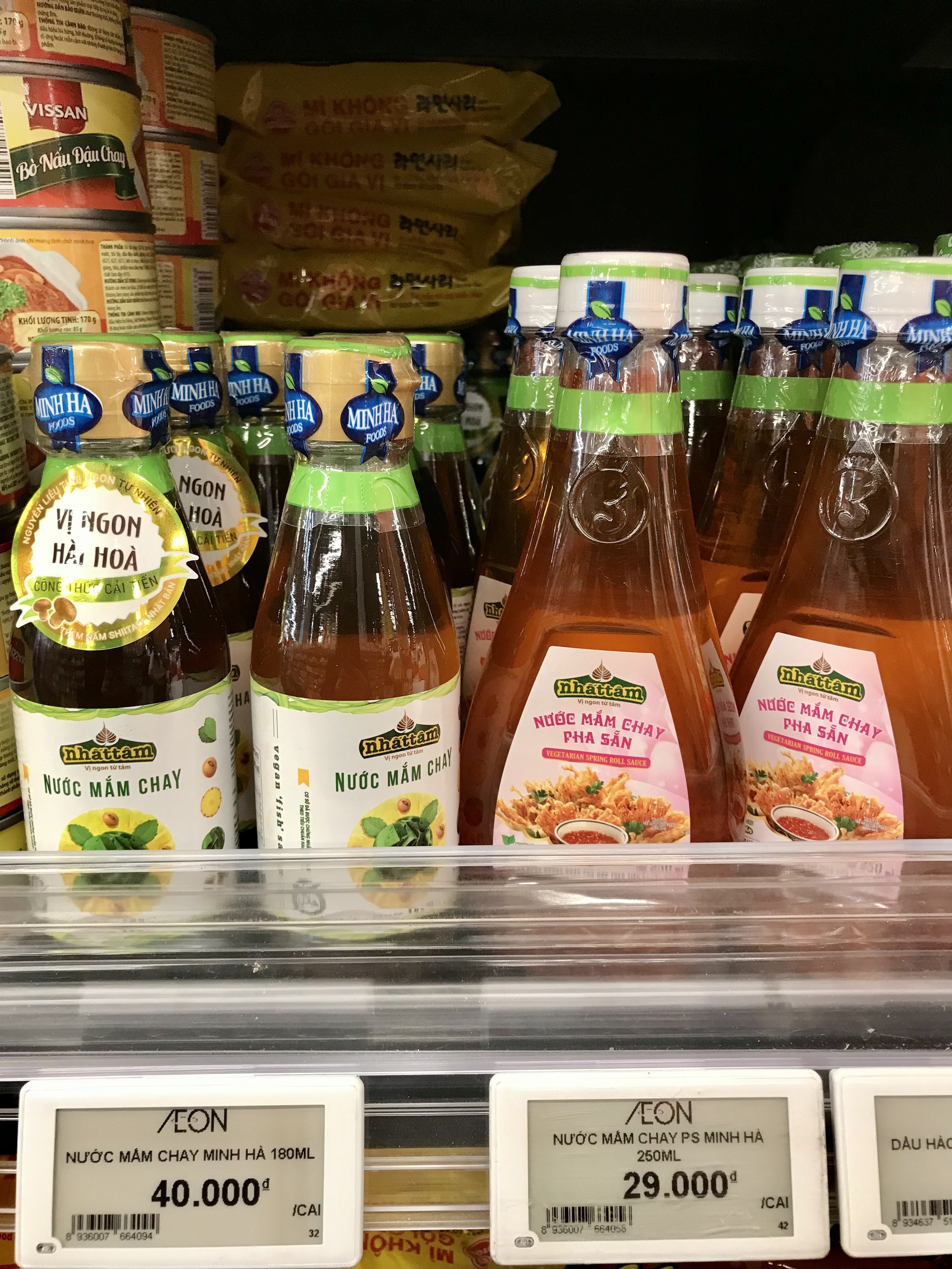 V&agrave;o Aeon Mall mới thấy: 85% quầy kệ l&agrave; h&agrave;ng Việt xịn, đẹp, gi&aacute; mềm, cứ thế n&agrave;y chẳng c&ograve;n thiết h&agrave;ng ngoại- Ảnh 36.