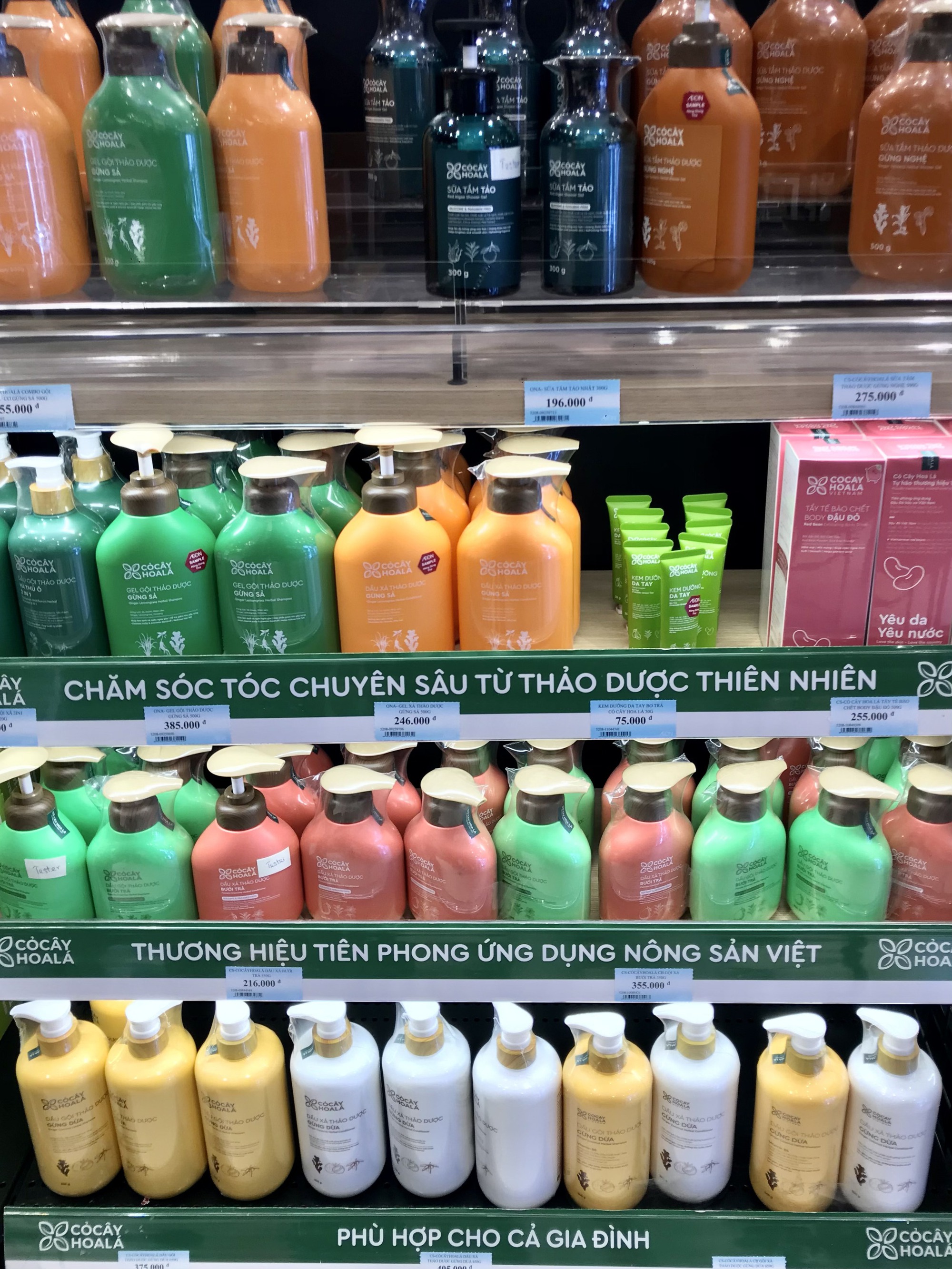 V&agrave;o Aeon Mall mới thấy: 85% quầy kệ l&agrave; h&agrave;ng Việt xịn, đẹp, gi&aacute; mềm, cứ thế n&agrave;y chẳng c&ograve;n thiết h&agrave;ng ngoại- Ảnh 11.