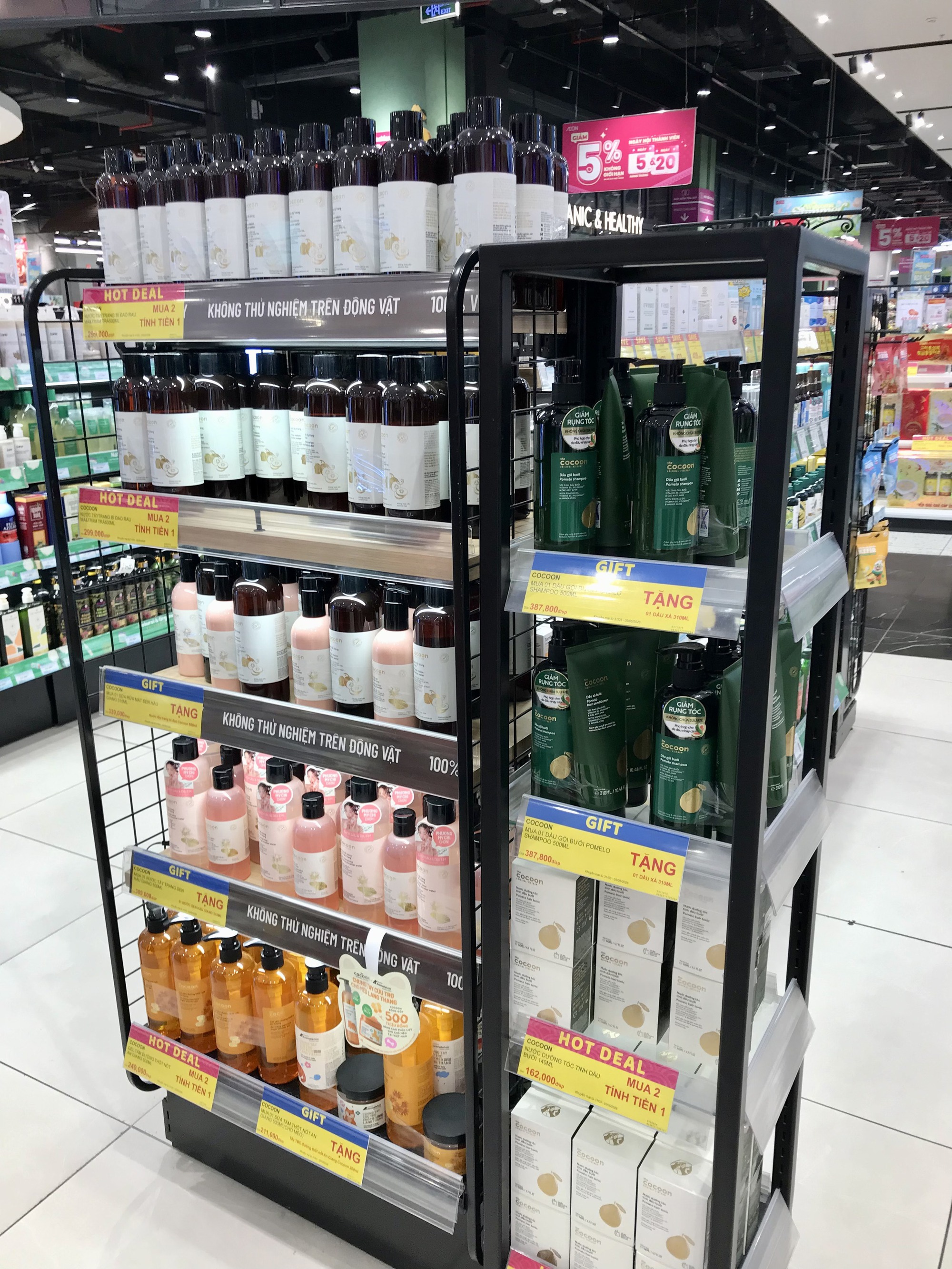 V&agrave;o Aeon Mall mới thấy: 85% quầy kệ l&agrave; h&agrave;ng Việt xịn, đẹp, gi&aacute; mềm, cứ thế n&agrave;y chẳng c&ograve;n thiết h&agrave;ng ngoại- Ảnh 6.