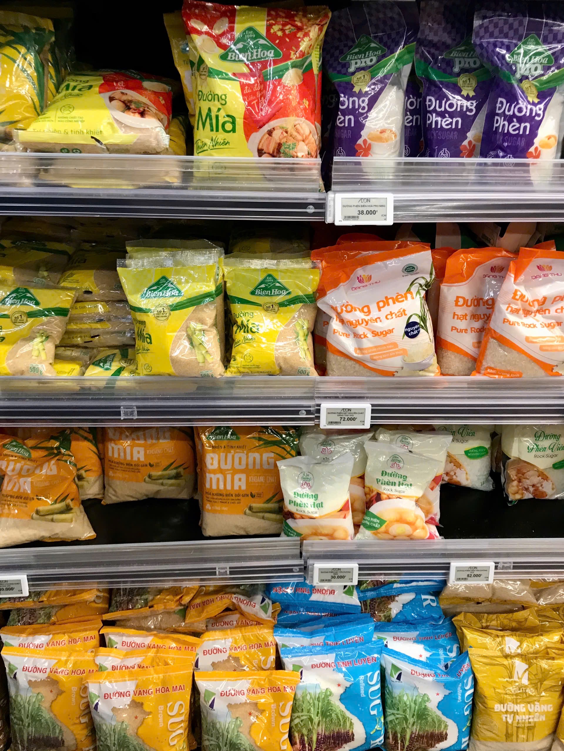 V&agrave;o Aeon Mall mới thấy: 85% quầy kệ l&agrave; h&agrave;ng Việt xịn, đẹp, gi&aacute; mềm, cứ thế n&agrave;y chẳng c&ograve;n thiết h&agrave;ng ngoại- Ảnh 39.