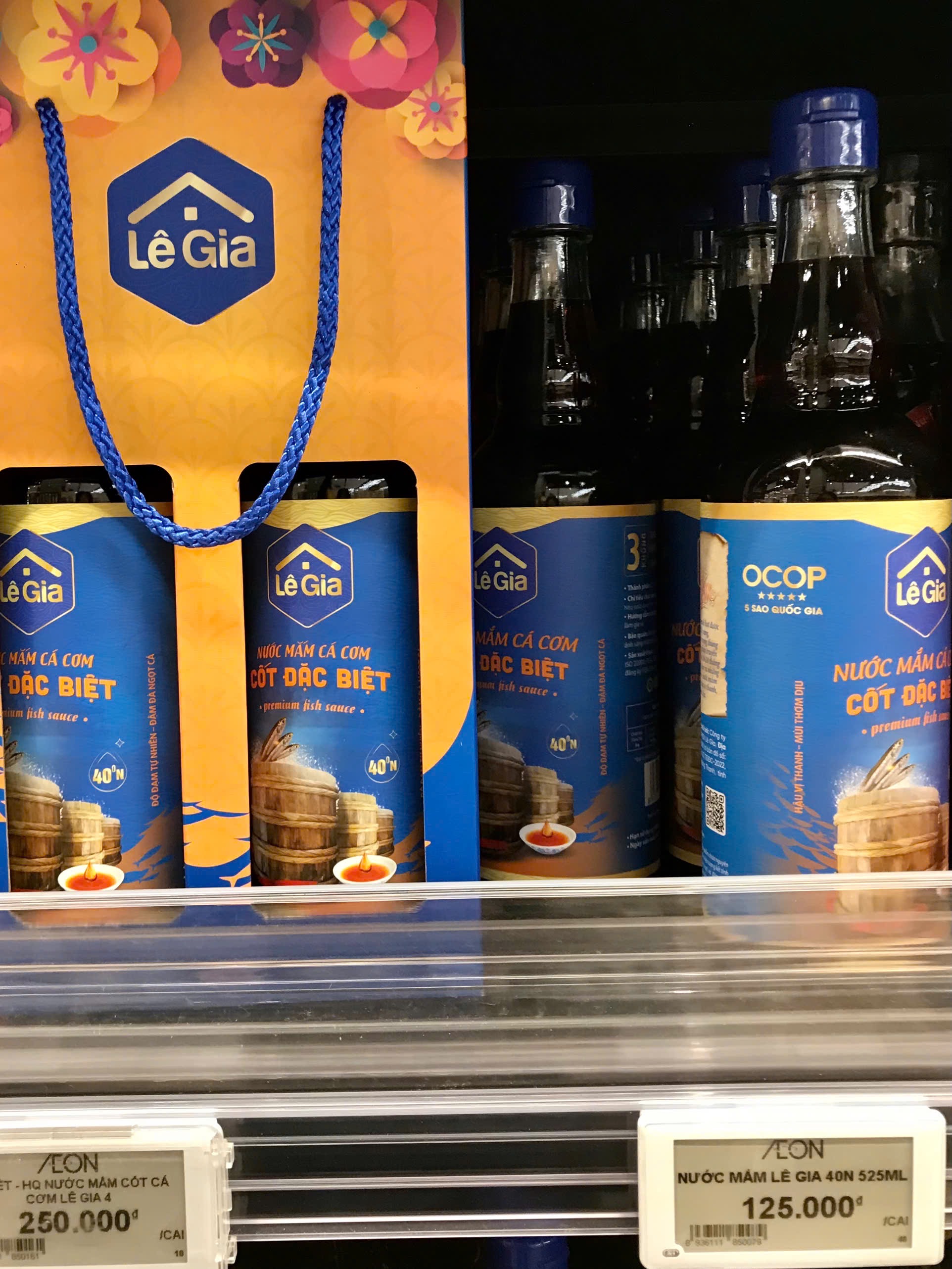 V&agrave;o Aeon Mall mới thấy: 85% quầy kệ l&agrave; h&agrave;ng Việt xịn, đẹp, gi&aacute; mềm, cứ thế n&agrave;y chẳng c&ograve;n thiết h&agrave;ng ngoại- Ảnh 37.