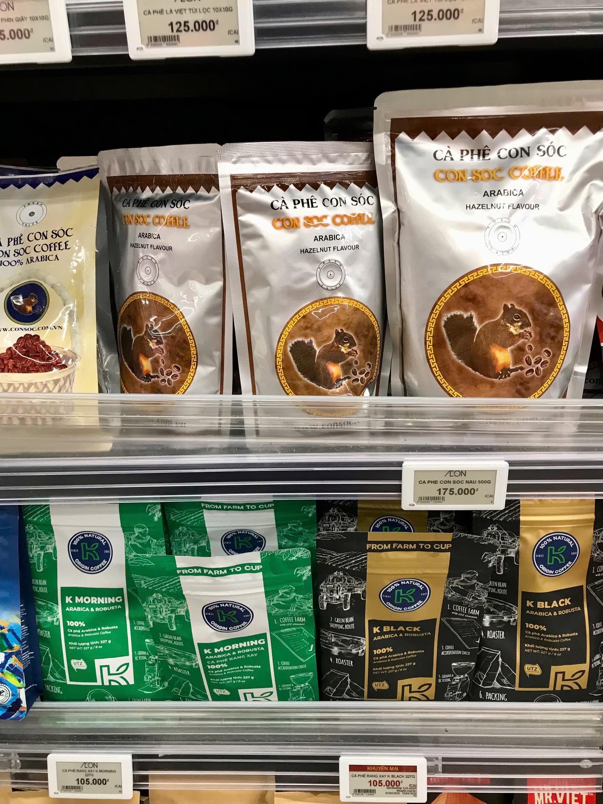 V&agrave;o Aeon Mall mới thấy: 85% quầy kệ l&agrave; h&agrave;ng Việt xịn, đẹp, gi&aacute; mềm, cứ thế n&agrave;y chẳng c&ograve;n thiết h&agrave;ng ngoại- Ảnh 61.