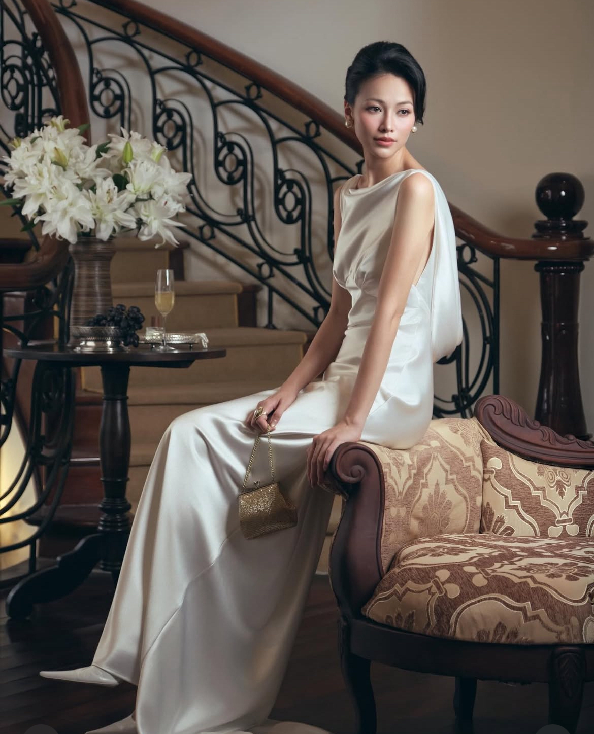 Hoa hậu Việt đẹp đến mức khiến netizen đ&ograve;i 