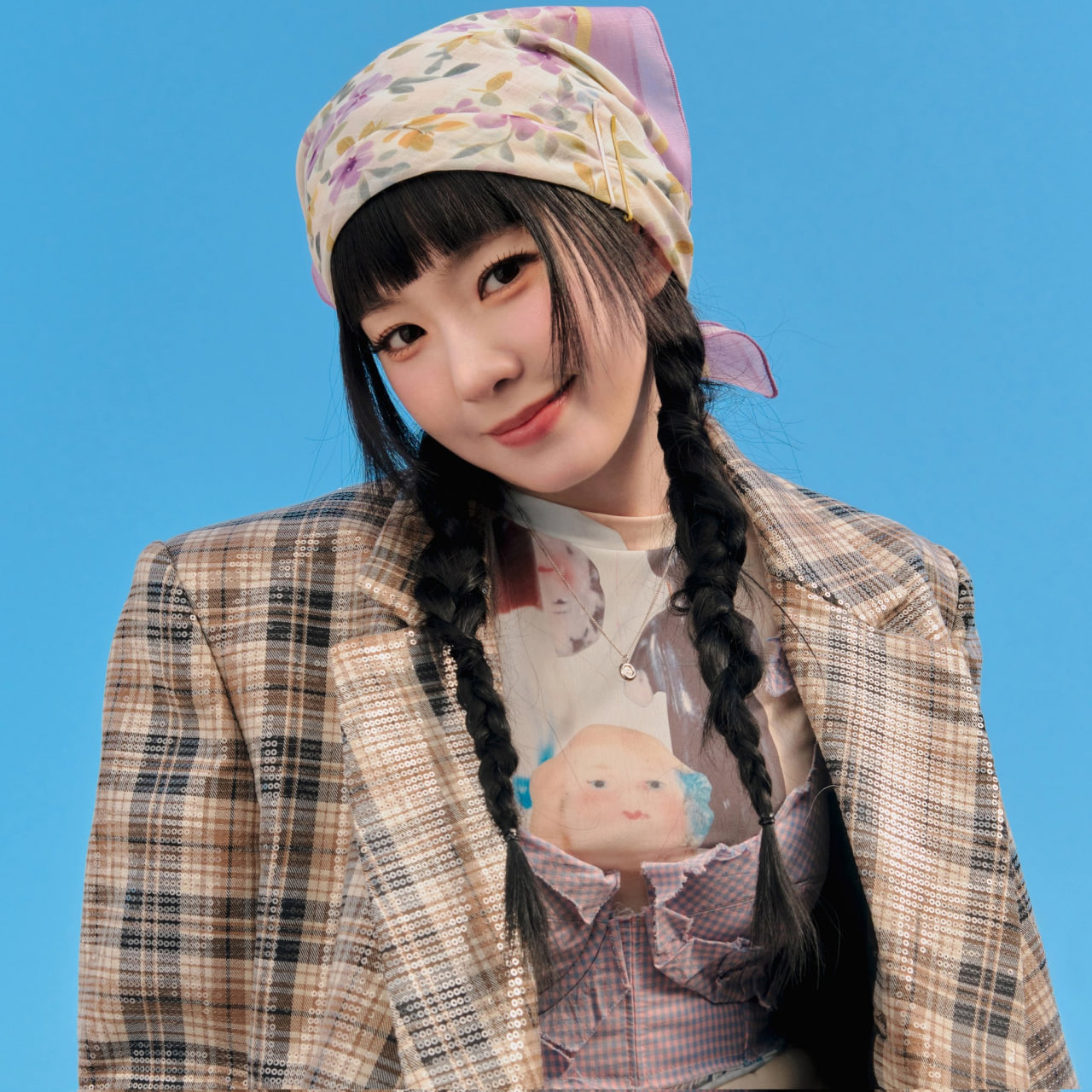 Mỹ nh&acirc;n đẹp nhất showbiz hết thời: Ra nhạc kh&ocirc;ng ai xem, ngo&agrave;i nhan sắc chẳng c&ograve;n g&igrave; để nhắc- Ảnh 6.