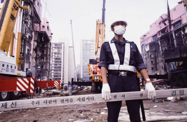 H&agrave;n Quốc: Nỗi đau 30 năm sau thảm họa sập t&ograve;a nh&agrave; b&aacute;ch h&oacute;a trong 20 gi&acirc;y khiến 1.500 người bị ch&ocirc;n v&ugrave;i- Ảnh 8.