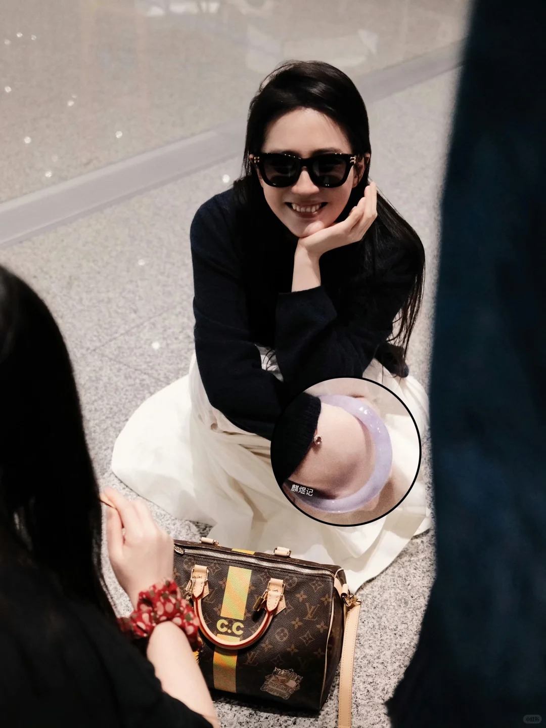 B&oacute;c gi&aacute; th&uacute; chơi ngọc của mỹ nh&acirc;n Cbiz: Dương Mịch, Phạm Gia chuộng ngọc trong suốt cả chục tỷ, nhưng tr&ugrave;m cuối Lưu Diệc Phi mới g&acirc;y ngỡ ng&agrave;ng- Ảnh 8.