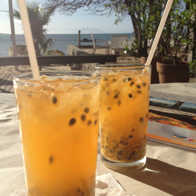 Việt Nam c&oacute; loại nước m&agrave;u v&agrave;ng "thơm nức mũi", nhiều người uống giải kh&aacute;t m&agrave; kh&ocirc;ng hay l&agrave; "b&aacute;u vật" cho sức khỏe- Ảnh 1.