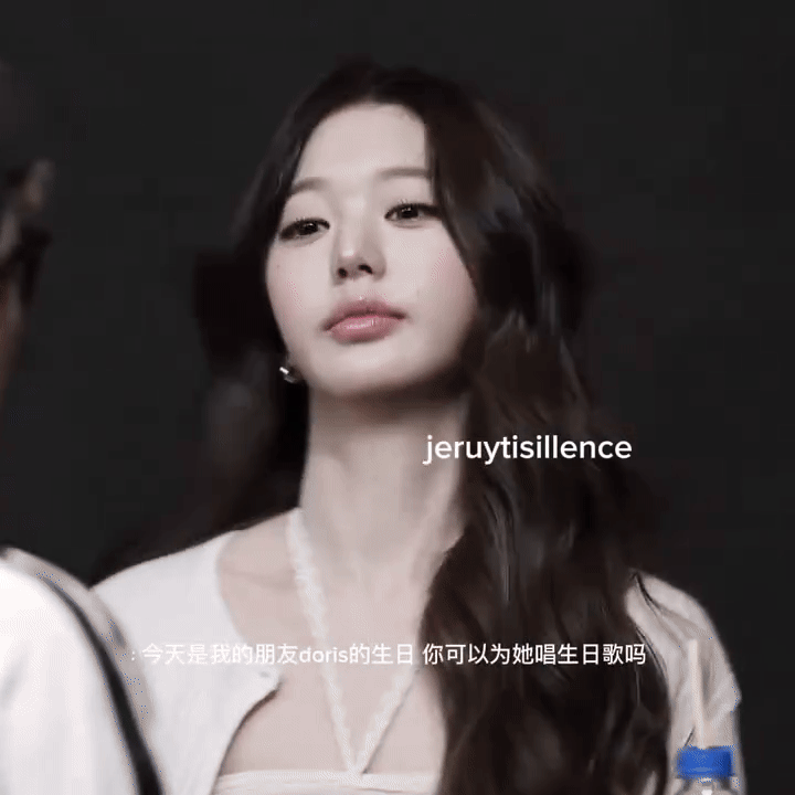 Cam thường của c&ocirc;ng ch&uacute;a Kpop: Kh&ocirc;ng phải ai cũng thấy đẹp- Ảnh 5.