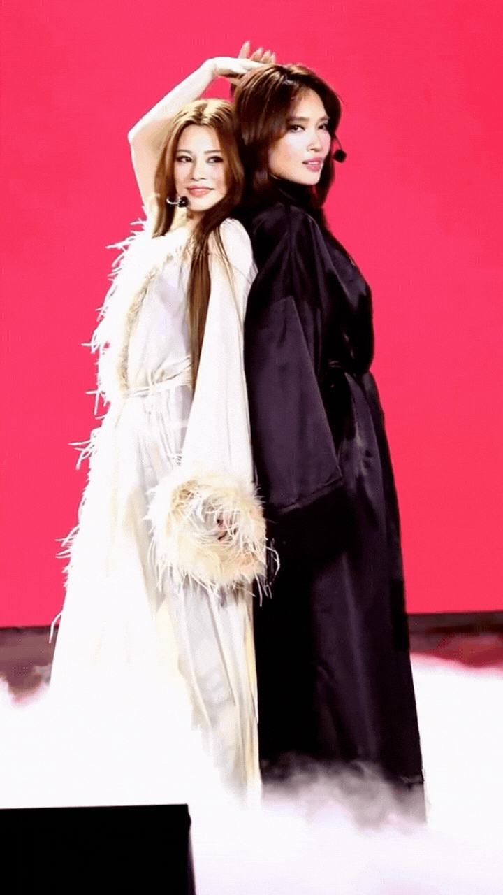 Mỹ nh&acirc;n Việt cứ l&ecirc;n s&acirc;n khấu l&agrave; &ldquo;bỏ b&ugrave;a&rdquo;: Visual bảo chứng đẹp hơn Hoa hậu, c&agrave;ng c&oacute; tuổi c&agrave;ng mặn m&agrave;- Ảnh 3.