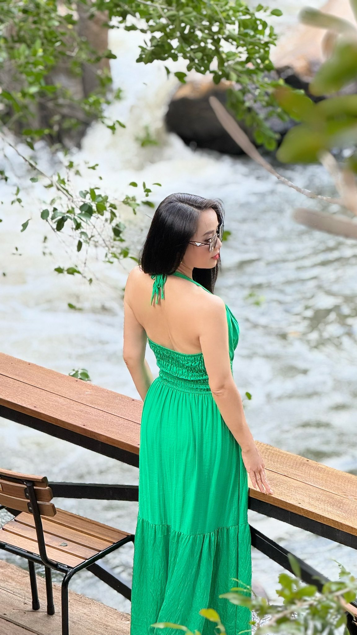 Sự thật về mẹ chồng kh&oacute; ưa trong "B&oacute;ng ma hạnh ph&uacute;c": Tuổi ngo&agrave;i 50 vẫn eo thon d&aacute;ng chuẩn, s&aacute;ng n&agrave;o cũng tập động t&aacute;c siết bụng tại nh&agrave;- Ảnh 15.