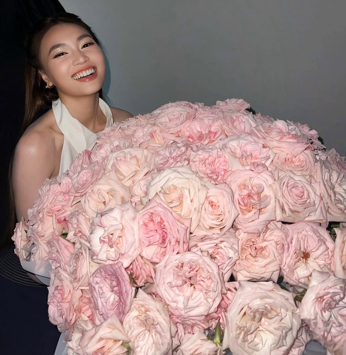 "Ninh Dương Lan Ngọc bầu" bất ngờ l&ecirc;n hot search- Ảnh 9.