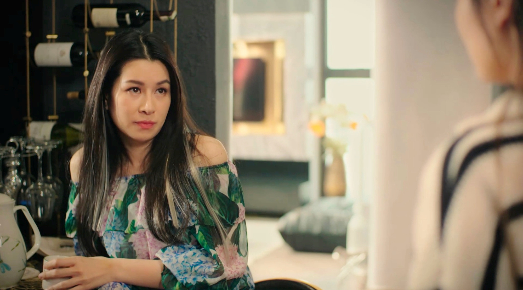 M&agrave;n ảnh Việt kiếm đ&acirc;u ra người thứ 2 nhả thoại đỉnh cỡ n&agrave;y: Cứ cất giọng l&agrave; đ&uacute;ng chuẩn s&aacute;ch gi&aacute;o khoa từ vựng- Ảnh 2.