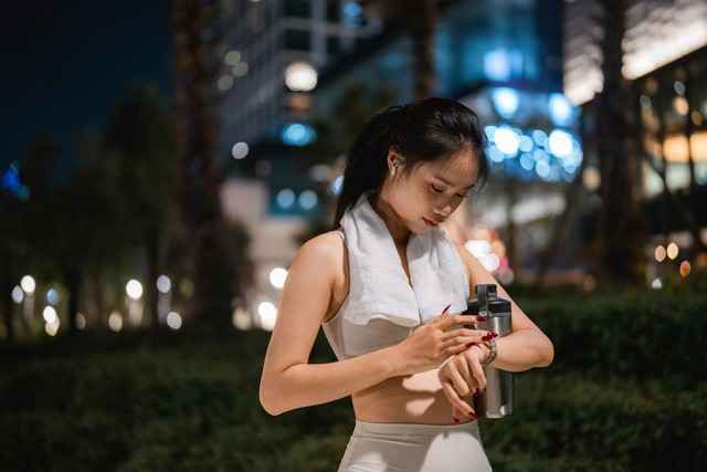 Tiết lộ thời điểm tốt nhất để tập thể dục gi&uacute;p đốt ch&aacute;y mỡ nhanh hơn: Muốn giảm được c&acirc;n, đừng chọn sai- Ảnh 3.