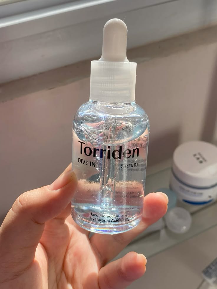 M&ugrave;a n&oacute;ng chưa tới đỉnh m&agrave; da đ&atilde; &ldquo;toang&rdquo;: Đ&acirc;y l&agrave; 4 m&oacute;n skincare đang b&aacute;n chạy tr&ecirc;n Shopee gi&uacute;p da vượt qua nắng n&oacute;ng &ecirc;m ru- Ảnh 3.