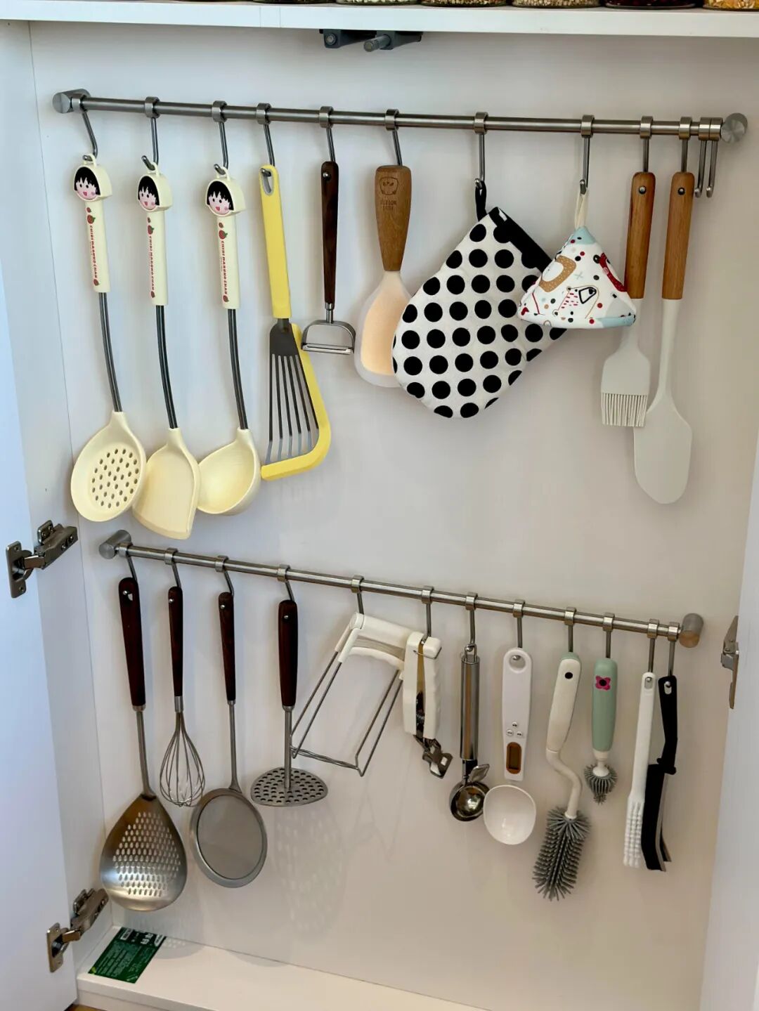 Thiết kế tủ kiểu mới của giới trẻ: Chỉ v&agrave;i cm cũng biến th&agrave;nh kh&ocirc;ng gian lưu trữ cực kỳ hiệu quả- Ảnh 2.