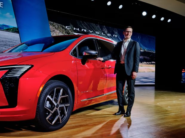 H&atilde;ng xe hơi 100 năm tuổi biểu tượng của Mỹ giờ chỉ b&aacute;n đ&uacute;ng một chiếc xe, gặm nhấm khoản lỗ 25 tỷ USD- Ảnh 4.