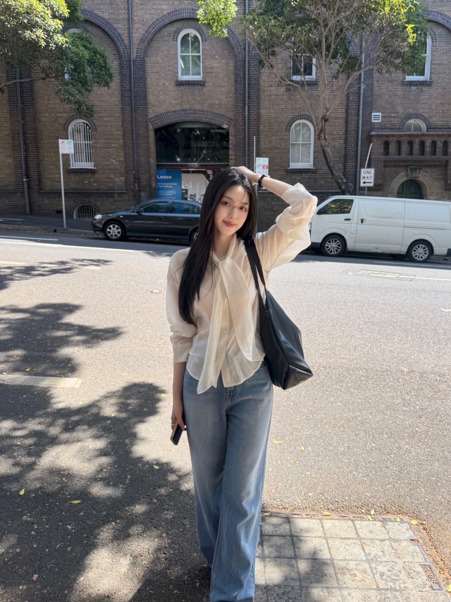 Chị em chỉ cần đ&uacute;ng 2 kiểu quần jeans nhẹ m&aacute;t trong m&ugrave;a h&egrave;- Ảnh 4.