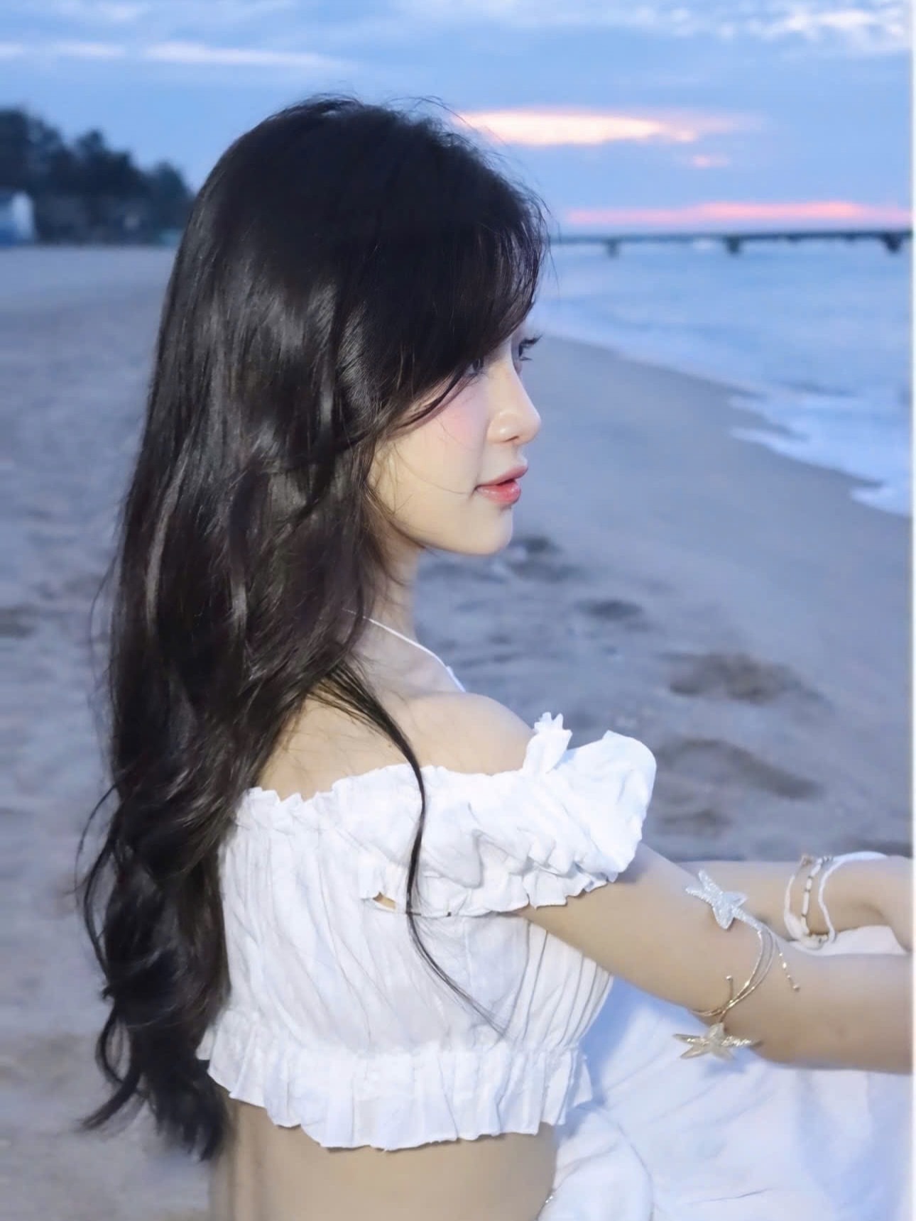 Sao nh&iacute; đẹp như Hoa hậu nhưng bị gọi l&agrave; 