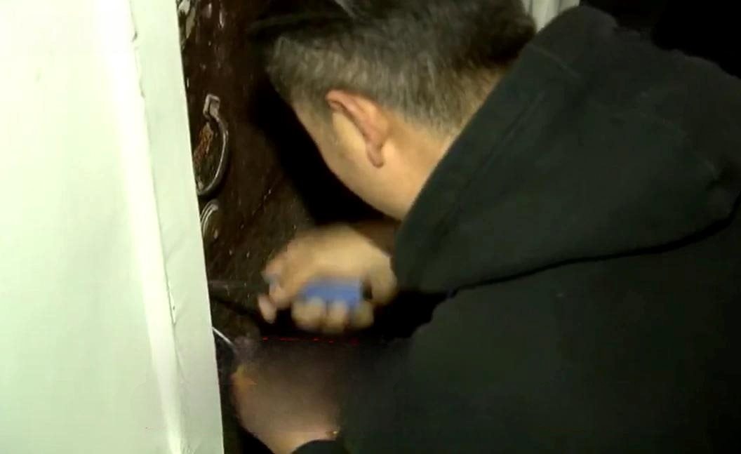 Cho đồng nghiệp thu&ecirc; nh&agrave; nhiều năm, người phụ nữ muốn đ&ograve;i lại th&igrave; bị từ chối: &ldquo;Đ&acirc;y l&agrave; nh&agrave; t&ocirc;i mua 24 tỷ, ai cho c&ocirc; bước v&agrave;o&rdquo;- Ảnh 4.