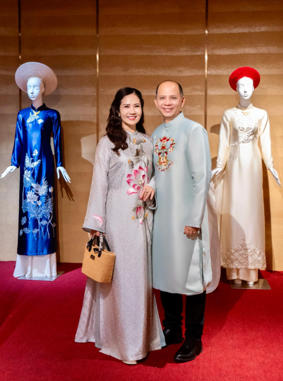 Ch&acirc;n dung NSƯT U60 được chồng cưng chiều như &ldquo;trứng mỏng&rdquo;: H&ocirc;n nh&acirc;n 30 năm vẫn ngọt ng&agrave;o bất ngờ- Ảnh 4.