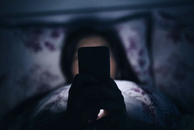 Ngủ sau khung giờ này, bạn đang tự “bào mòn” thận: Nguy cơ suy thận gần hơn bao giờ hết!- Ảnh 1. Ngủ sau khung giờ này, bạn đang tự “bào mòn” thận: Nguy cơ suy thận gần hơn bao giờ hết!- Ảnh 1.