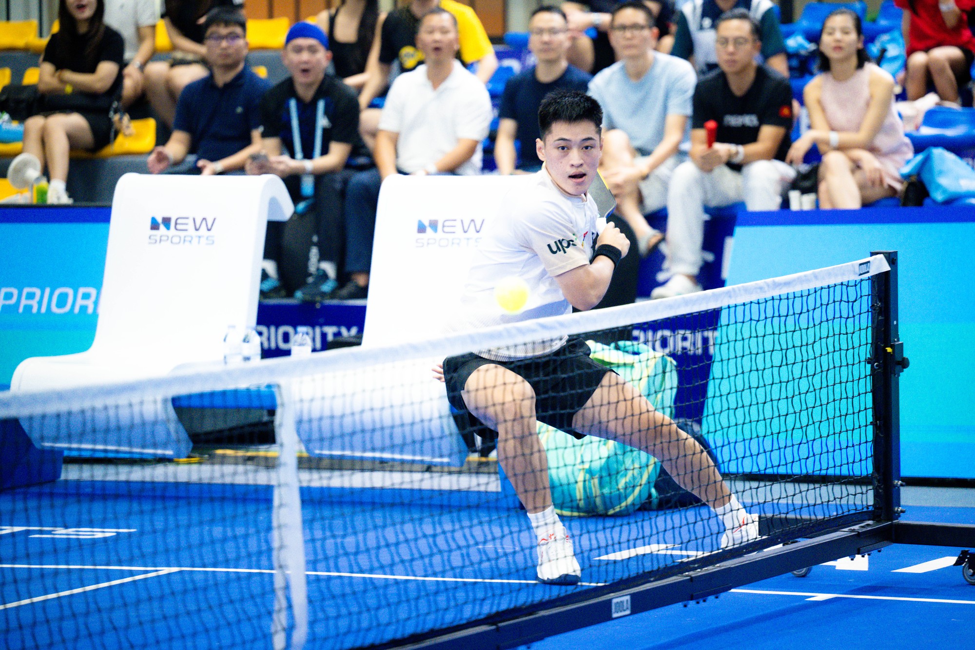 Đẳng cấp: Trương Vinh Hiển thắng nghẹt thở tay vợt Top 2 thế giới gi&agrave;nh v&eacute; v&agrave;o chung kết PPA Asia 1000 Hanoi Cup- Ảnh 2.