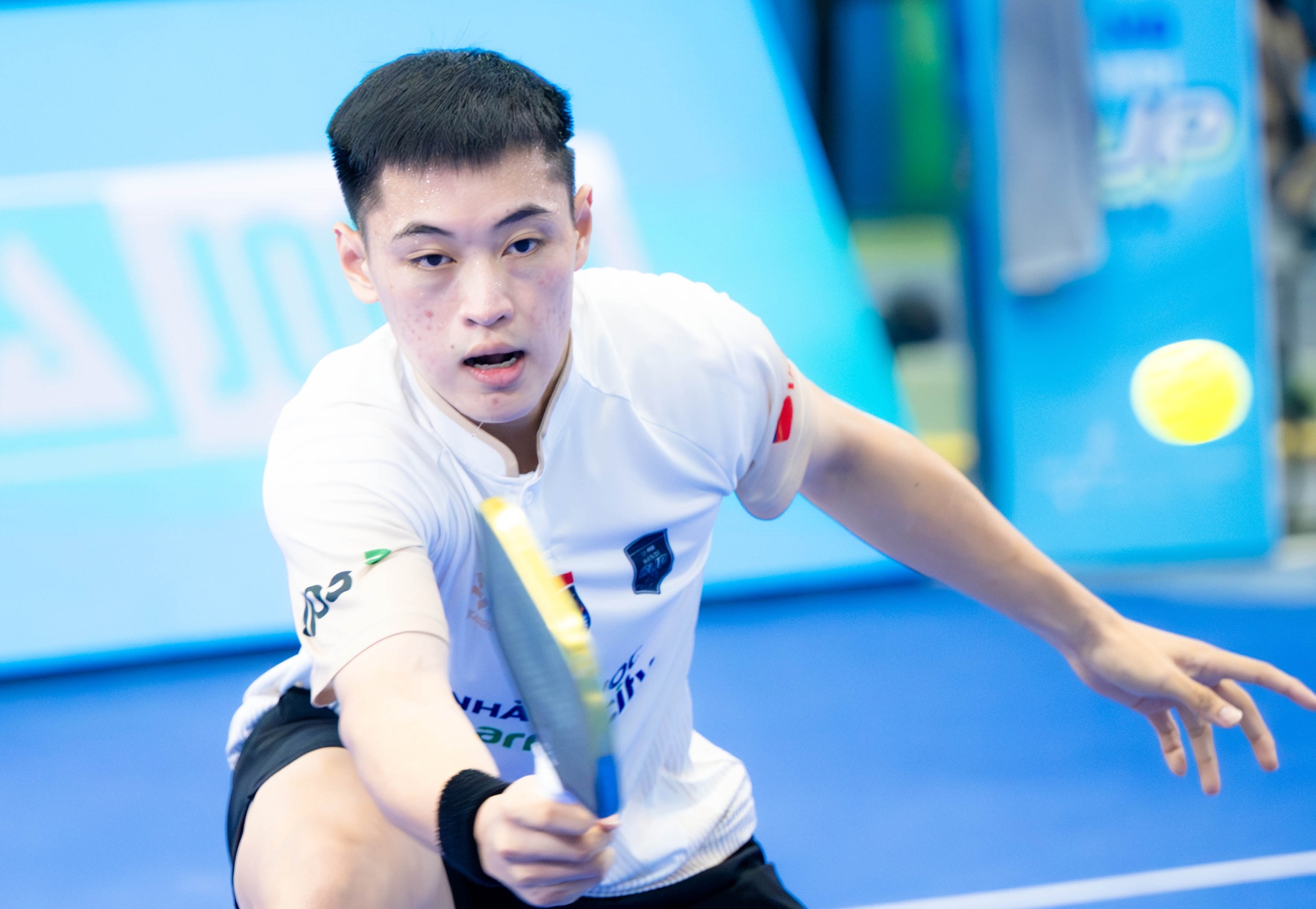 Vinh Hiển lột x&aacute;c biến &ldquo;gạch đ&aacute;&rdquo; ở PPA Đ&agrave; Nẵng th&agrave;nh tr&agrave;ng ph&aacute;o tay ở Mỹ Đ&igrave;nh, hẹn Ho&agrave;ng Nam ở chung kết đầy duy&ecirc;n nợ- Ảnh 2.