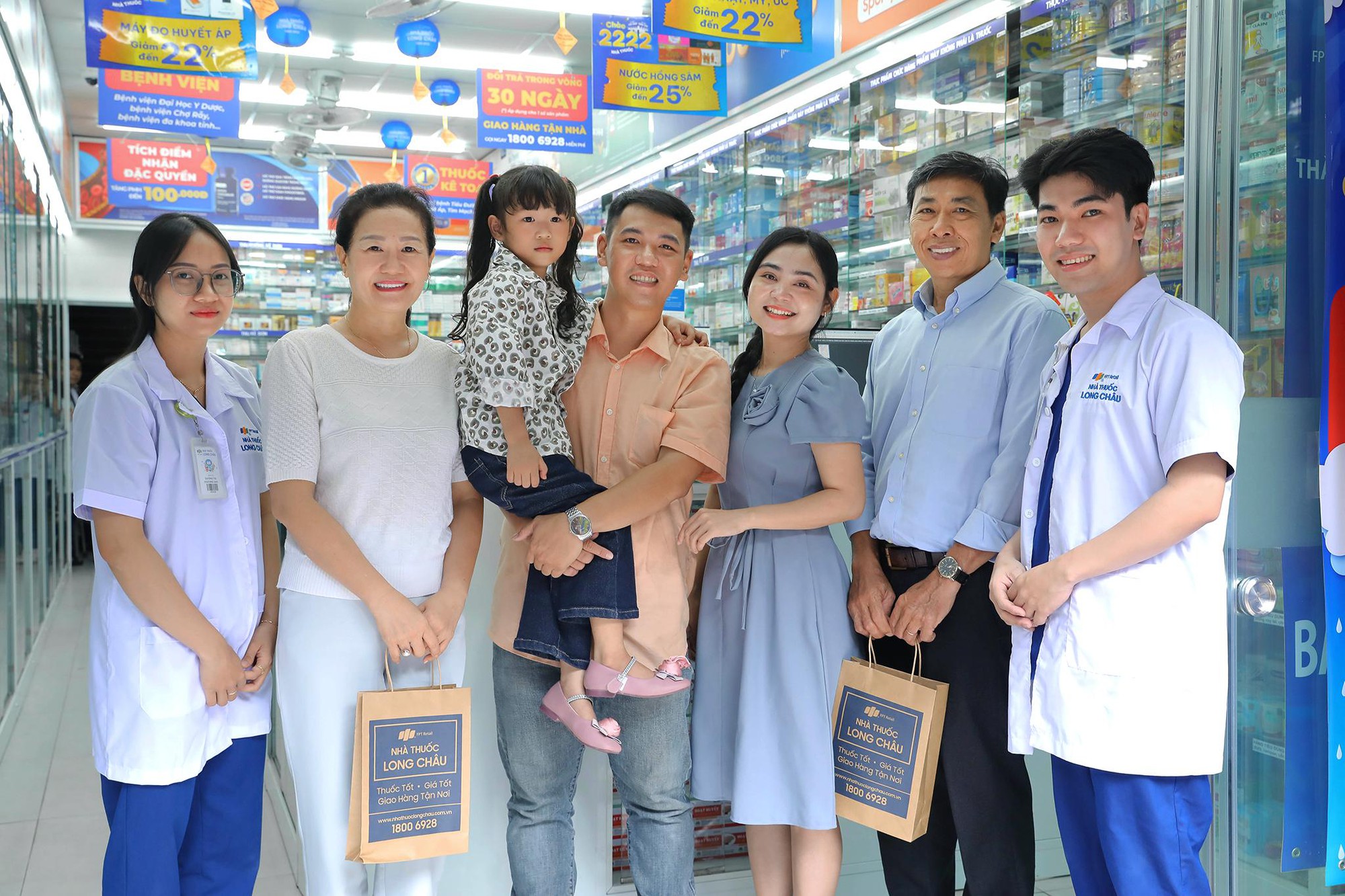 Long Ch&acirc;u &ldquo;tr&igrave;nh l&agrave;ng&rdquo; V&iacute; Sức Khỏe t&iacute;ch thưởng cho cả gia đ&igrave;nh k&egrave;m loạt quyền lợi chưa từng c&oacute;- Ảnh 3.