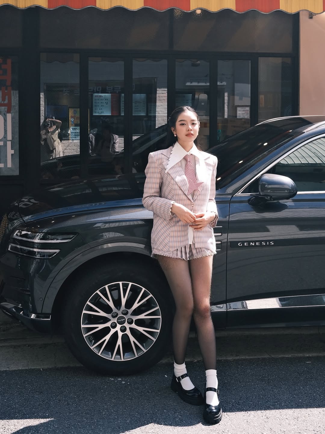 Showbiz c&oacute; cả ngh&igrave;n c&ocirc; d&acirc;u nhưng đ&acirc;y l&agrave; người đẹp nhất: Visual khiến tim lỡ 1 nhịp, style cũng 0 điểm n&agrave;o ch&ecirc;- Ảnh 7.