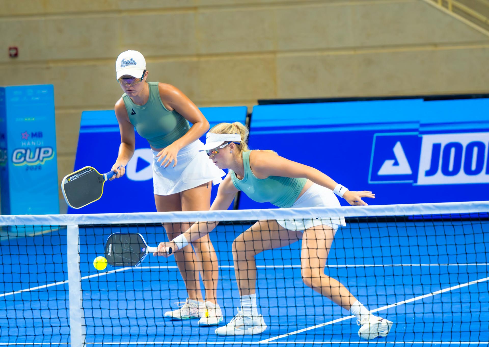 Đẳng cấp kh&ocirc;ng thể b&agrave;n c&atilde;i: "Thu Thuỷ - &Aacute;nh Dương" Anna Leigh Water - Anna Bright v&ocirc; địch PPA Hanoi, đội n&oacute;n l&aacute; cực y&ecirc;u- Ảnh 16.