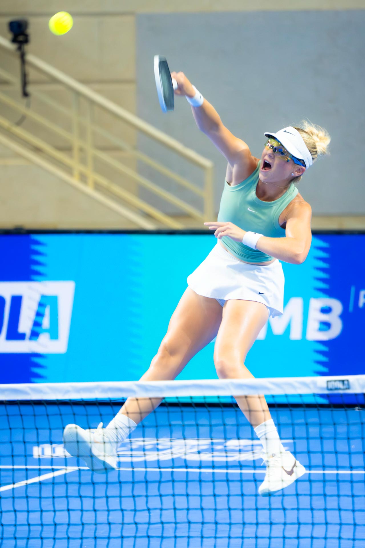 Đẳng cấp kh&ocirc;ng thể b&agrave;n c&atilde;i: "Thu Thuỷ - &Aacute;nh Dương" Anna Leigh Water - Anna Bright v&ocirc; địch PPA Hanoi, đội n&oacute;n l&aacute; cực y&ecirc;u- Ảnh 12.