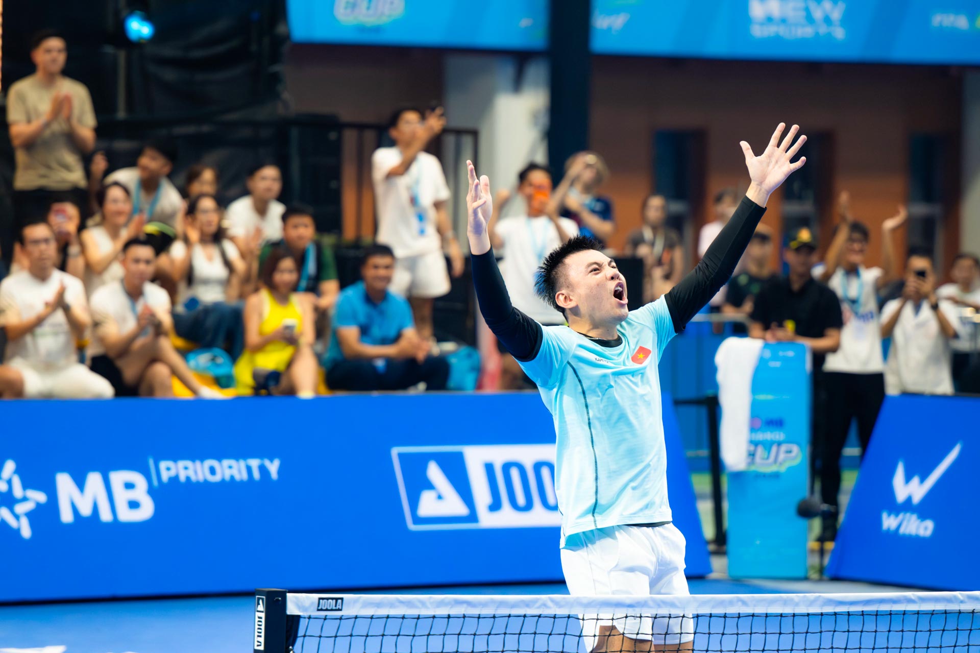 Qu&aacute; dễ d&agrave;ng: L&yacute; Ho&agrave;ng Nam đ&aacute;nh bại Trương Vinh Hiển chỉ với 2 set đấu chớp nho&aacute;ng, v&ocirc; địch đơn nam Pro PPA Hanoi- Ảnh 4.