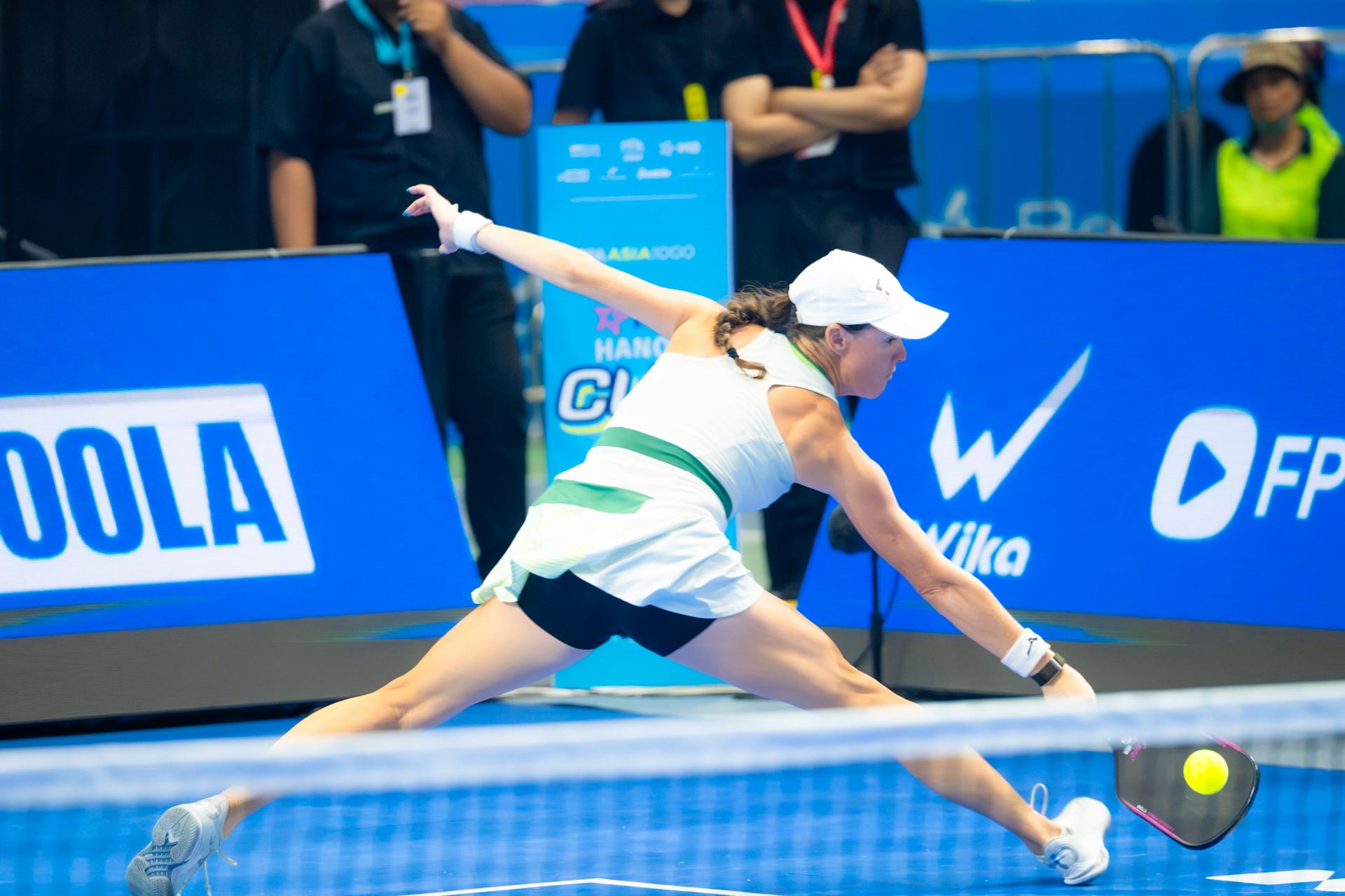 Quá hay: Kaitlyn Christian 2 lần lội ngược dòng cực đỉnh, chính thức đăng quang ngôi vô địch đơn nữ PPA Hanoi- Ảnh 9. Quá hay: Kaitlyn Christian 2 lần lội ngược dòng cực đỉnh, chính thức đăng quang ngôi vô địch đơn nữ PPA Hanoi- Ảnh 9.