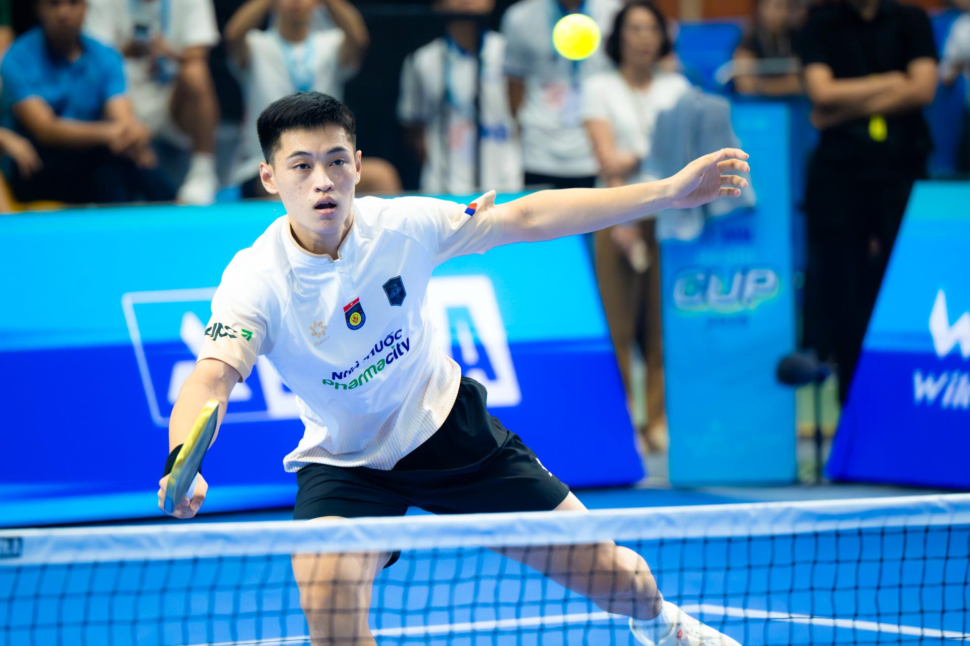 Qu&aacute; dễ d&agrave;ng: L&yacute; Ho&agrave;ng Nam đ&aacute;nh bại Trương Vinh Hiển chỉ với 2 set đấu chớp nho&aacute;ng, v&ocirc; địch đơn nam Pro PPA Hanoi- Ảnh 13.