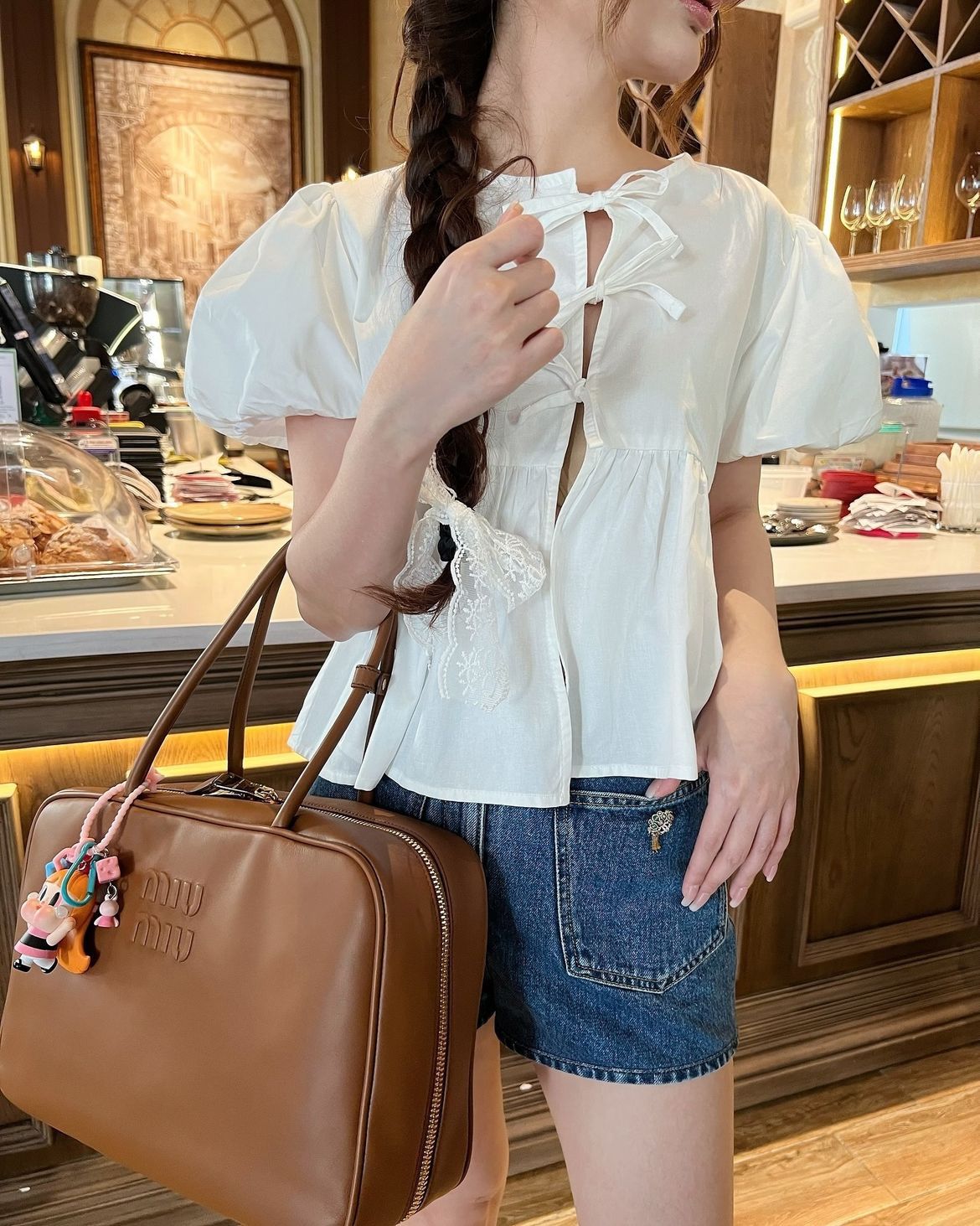 4 kiểu &aacute;o h&egrave; xinh lịm tim, phối với quần jeans hay ch&acirc;n v&aacute;y đều xuất sắc- Ảnh 5.