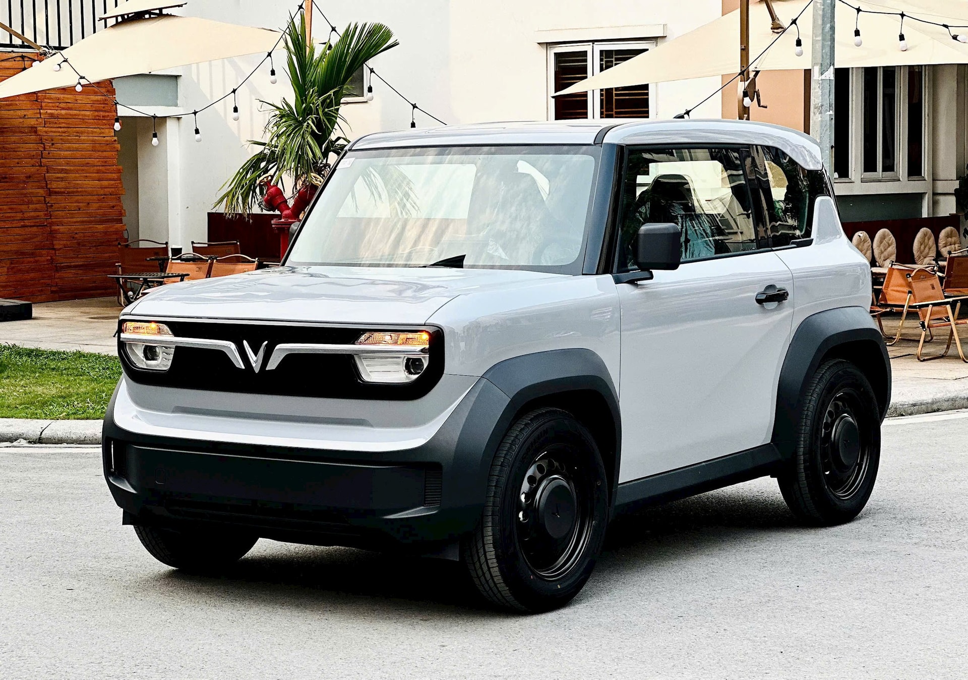 Top 5 mẫu &ocirc; t&ocirc; điện gi&aacute; hời nhất Việt Nam - C&oacute; mẫu dưới 200 triệu đồng, chỉ nhỉnh hơn Honda SH350i- Ảnh 3.