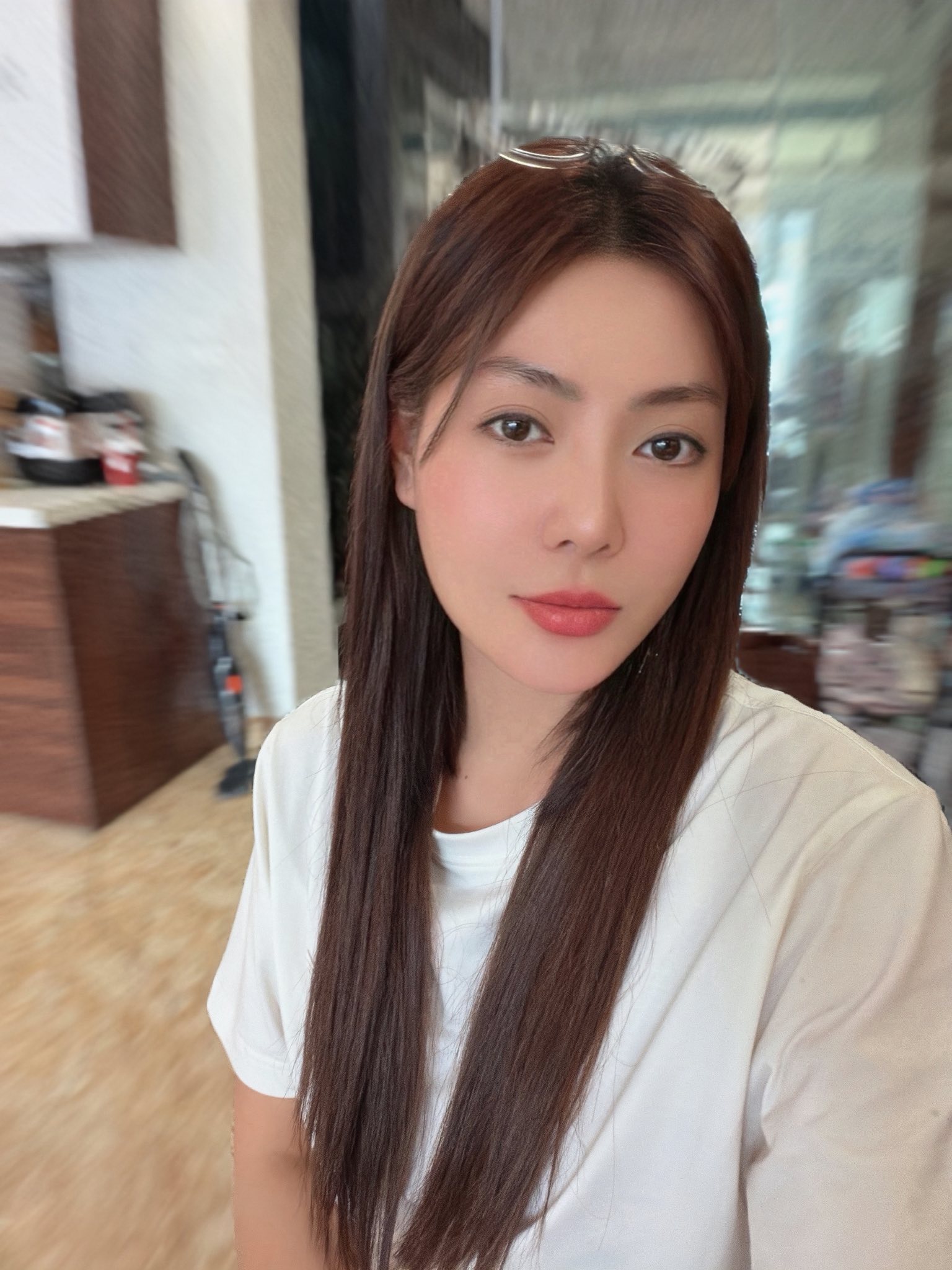 Mẹ đơn th&acirc;n l&agrave; &aacute; hậu, mỹ nh&acirc;n phim giờ v&agrave;ng: Ng&agrave;y c&agrave;ng gợi cảm sau ly h&ocirc;n, vừa l&ecirc;n chức gi&aacute;m đốc- Ảnh 4.