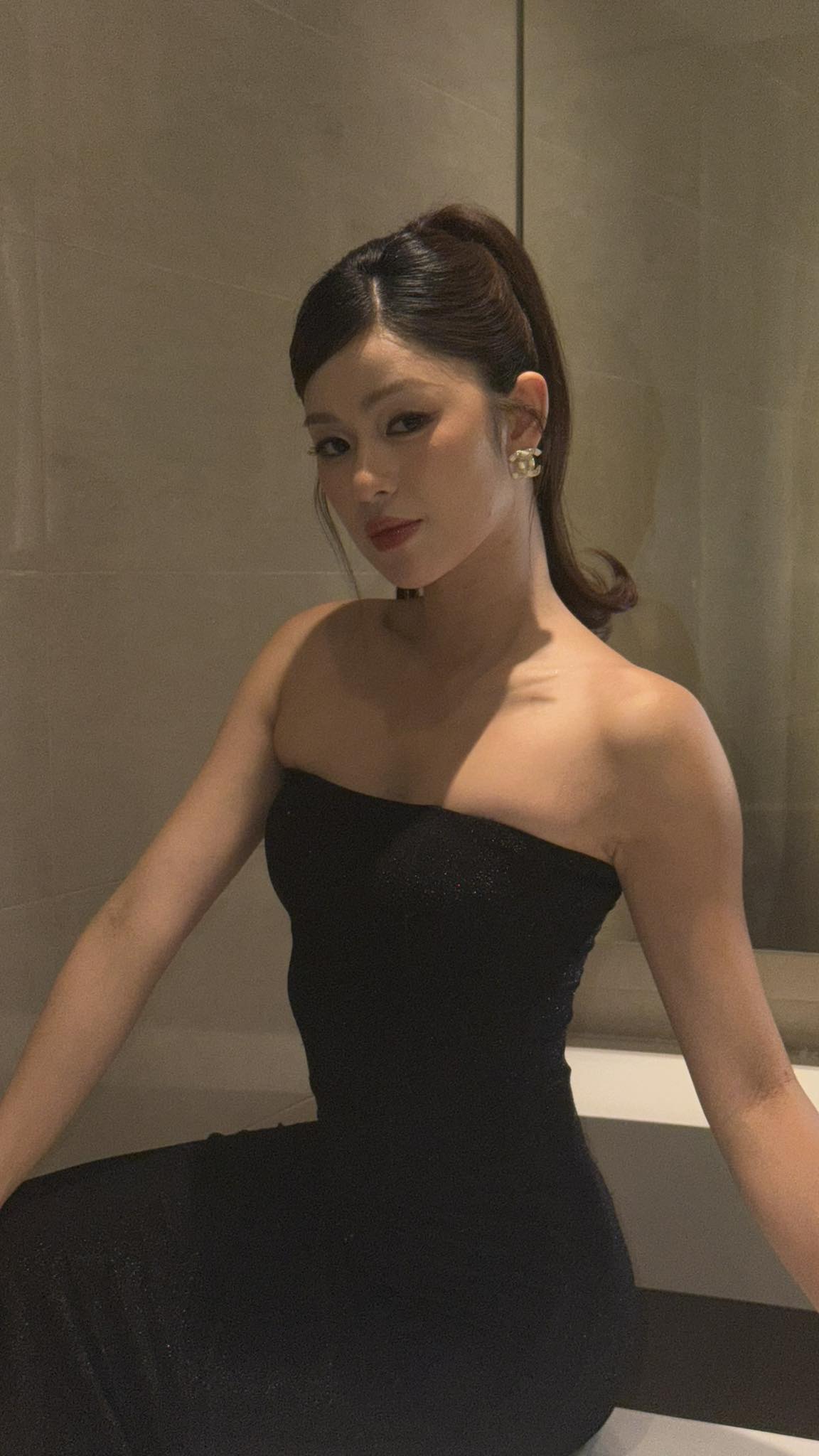 Danh t&iacute;nh MC xinh đẹp ở PPA Asia 1000: Tốt nghiệp RMIT, từng thi Hoa hậu- Ảnh 12.