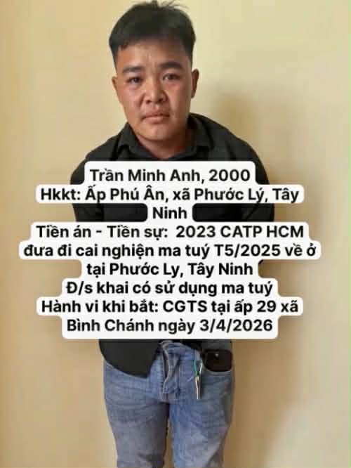 Bắt Trần Minh Anh khi sau giật iPhone 14 Pro Max của 2 b&eacute; g&aacute;i- Ảnh 2.