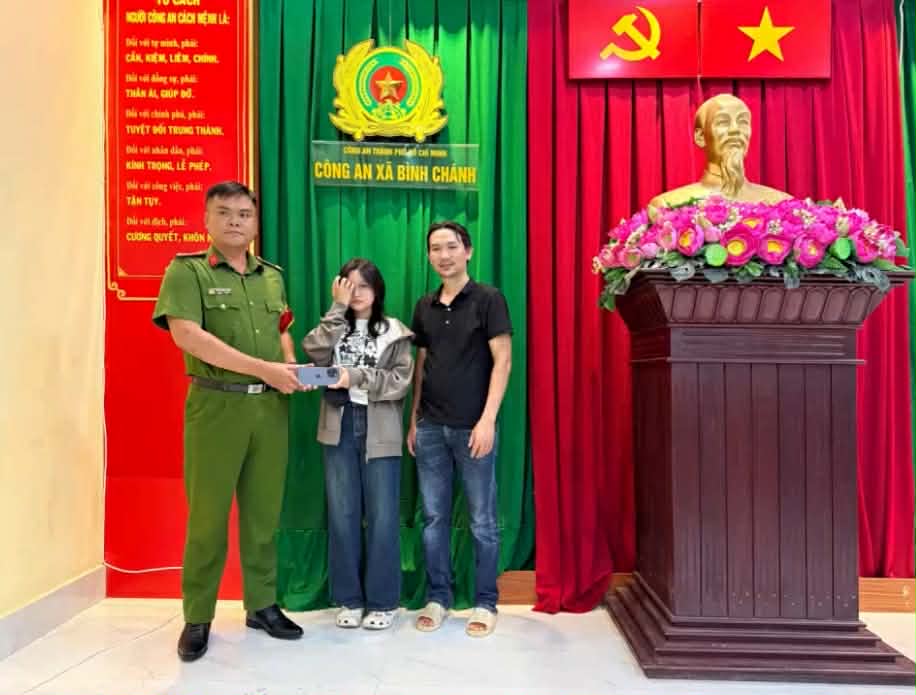 Bắt Trần Minh Anh khi sau giật iPhone 14 Pro Max của 2 b&eacute; g&aacute;i- Ảnh 3.